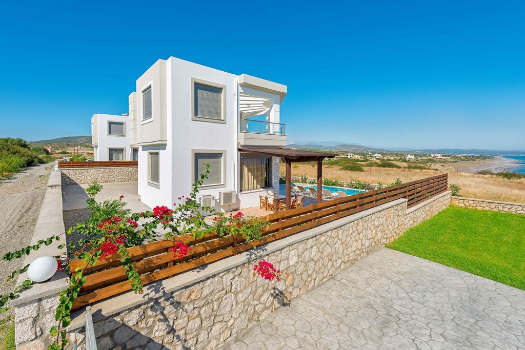 Olga Luxury Beach Front Villas Lakhaniá Zimmer foto