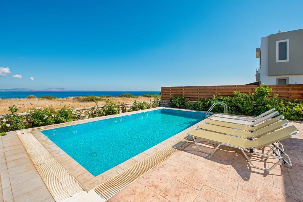 Olga Luxury Beach Front Villas Lakhaniá Exterior foto