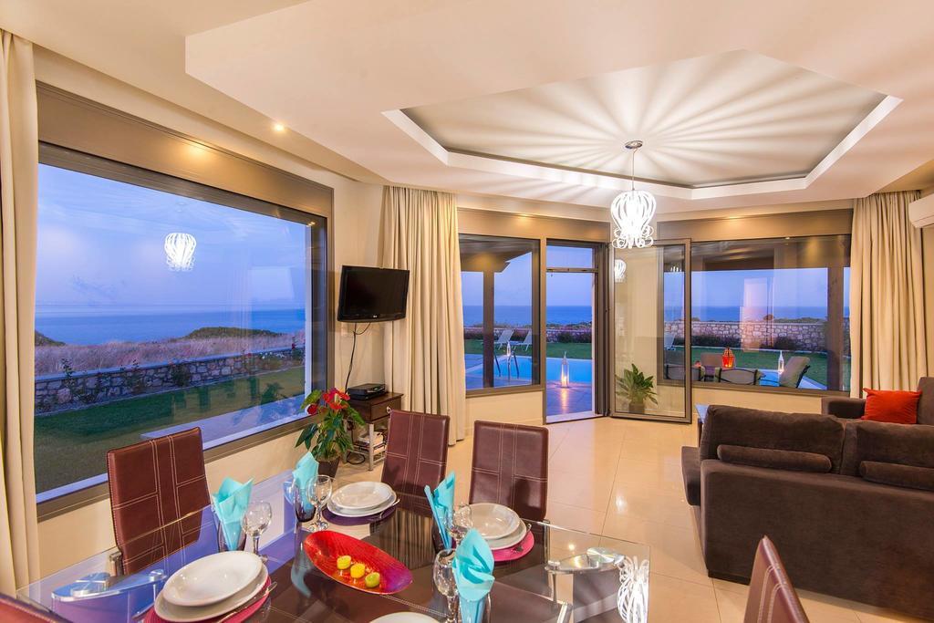 Olga Luxury Beach Front Villas Lakhaniá Exterior foto